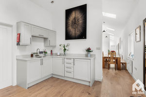 Photo 15- click for photo gallery